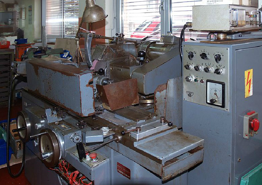 Schleifmaschine Studer 500